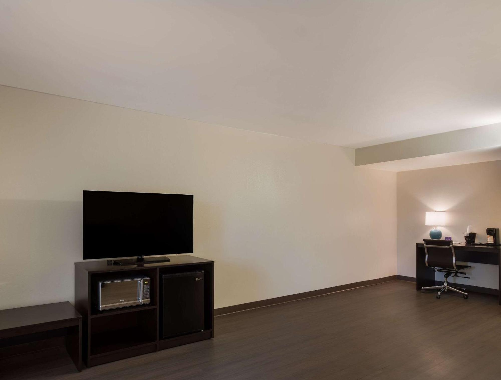 Sleep Inn Savannah Midtown Bagian luar foto