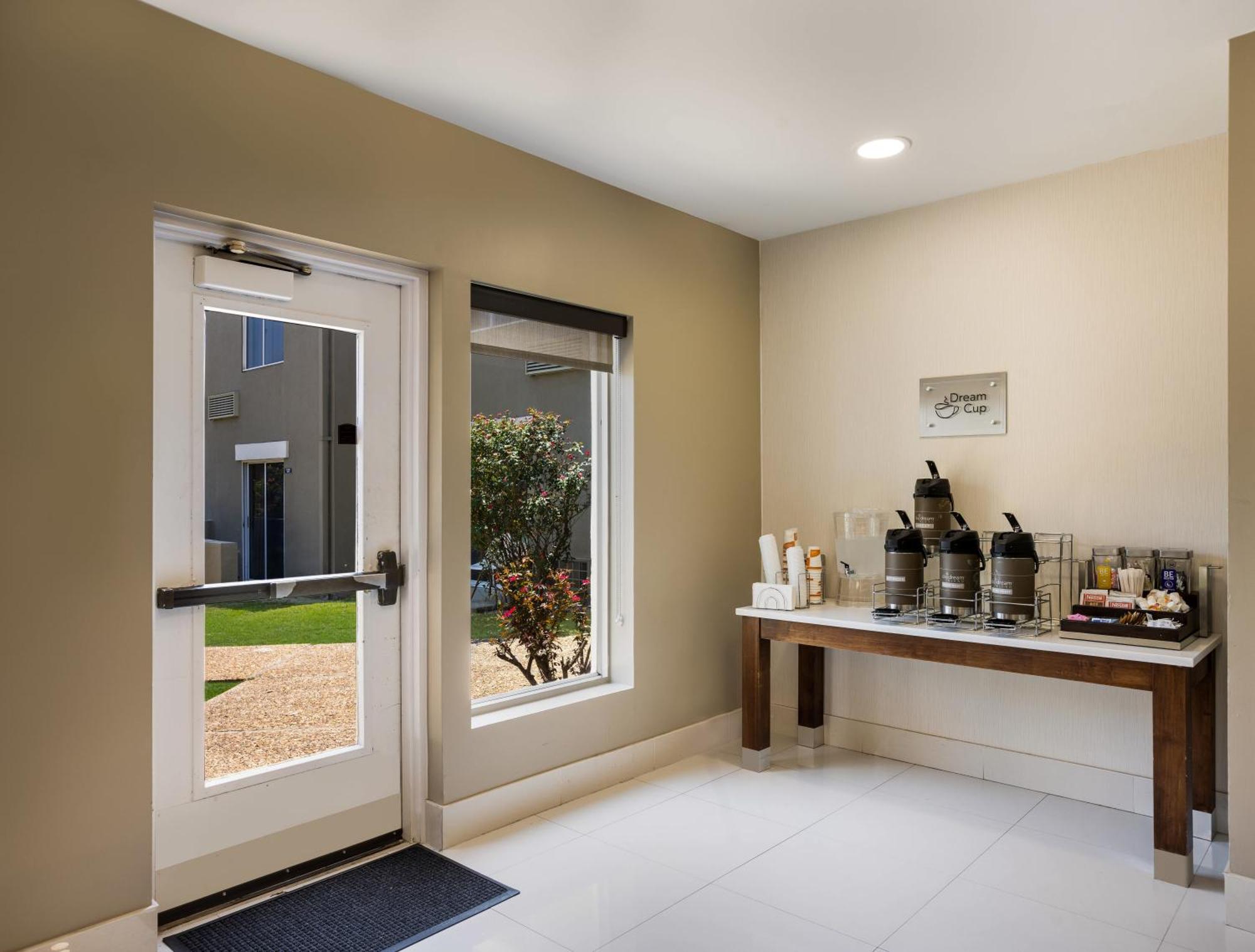 Sleep Inn Savannah Midtown Bagian luar foto