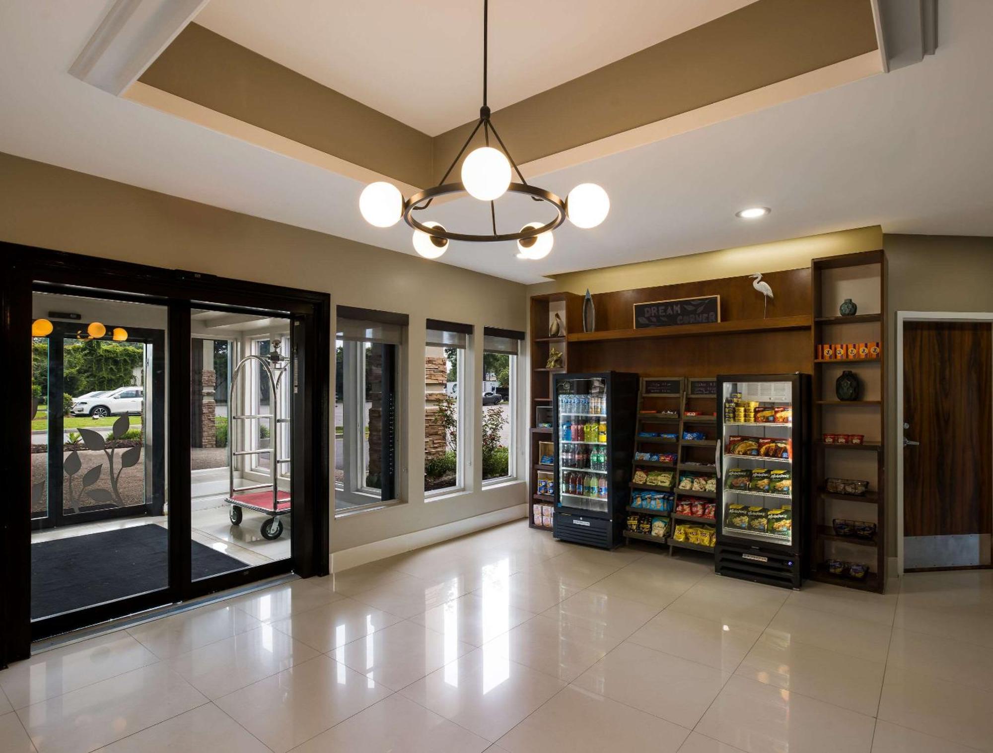 Sleep Inn Savannah Midtown Bagian luar foto